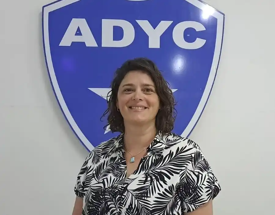 Érica Gareis describe la situación económica de los clubes