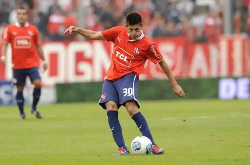 Lucas Villalba es el décimo refuerzo de Aldosivi