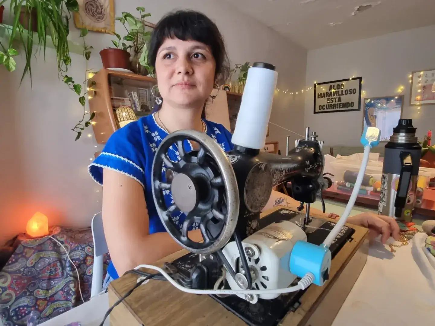 Ana Valle comenzó a bordar en la vida adulta y se entregó por completo a la vida artística.