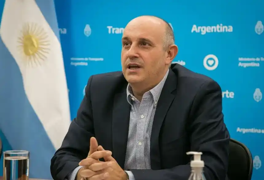 El ministro Alexis Guerrera destacó el ingreso al recinto de la ley Alcohol Cero.