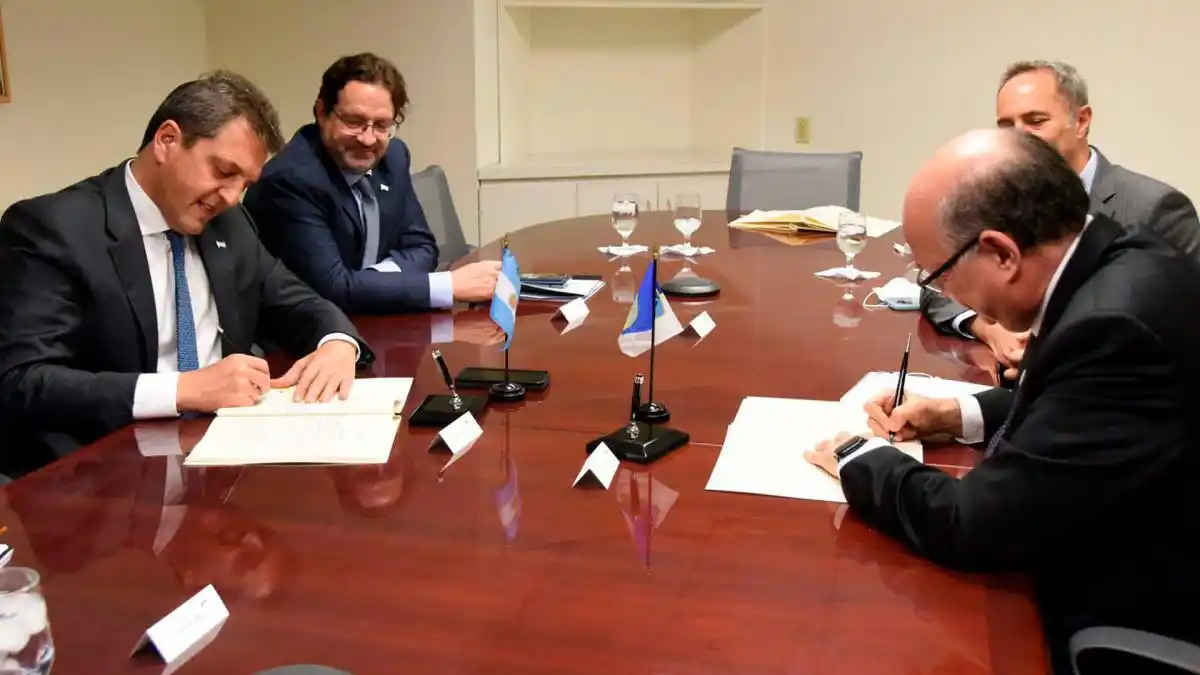 Massa consiguió financiamiento del Banco Mundial y el BID por más de US$ 1.300 millones