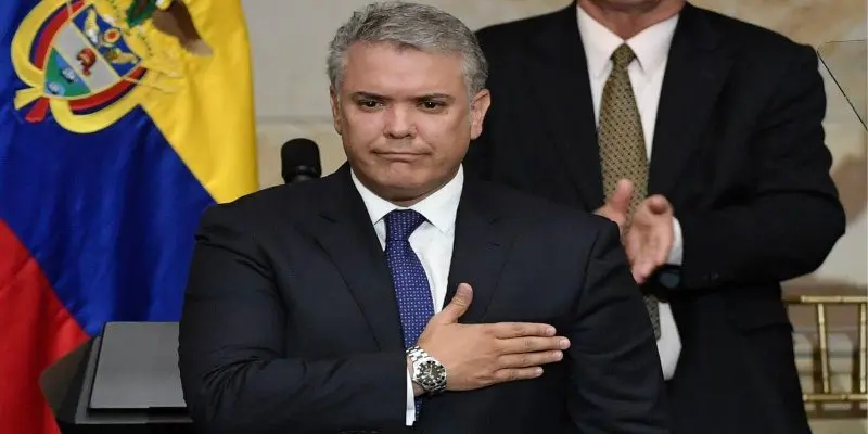 Duque insiste en presiones a Maduro para transición política en Venezuela