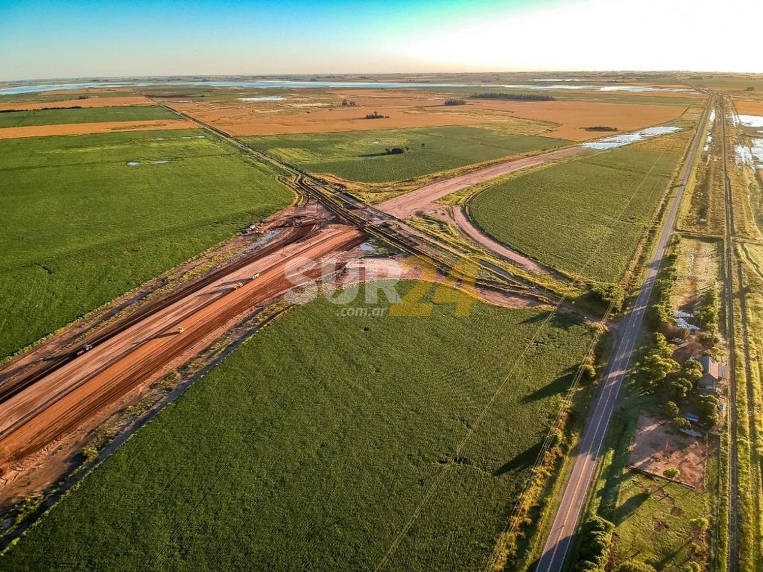 Enrico convoca a legisladores nacionales por la autopista 33