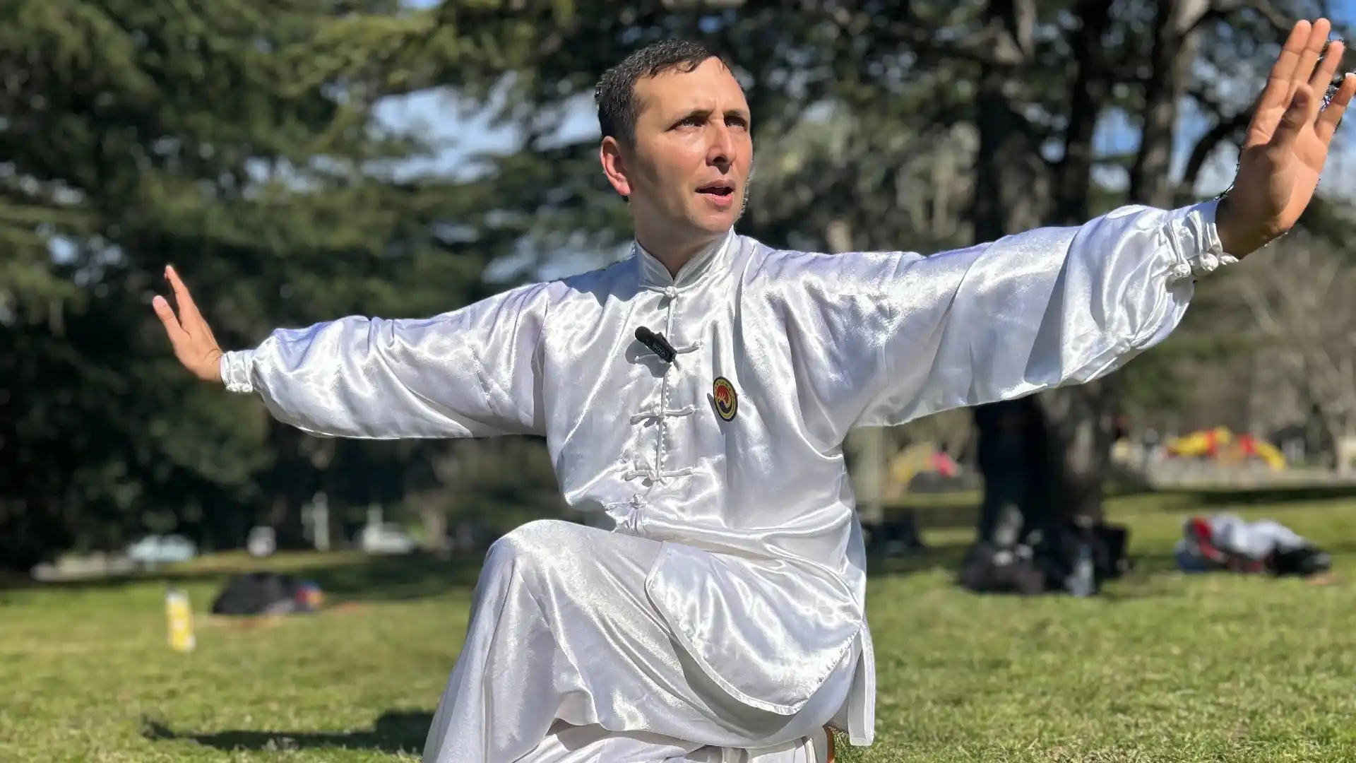 Leandro Rearte dedica sus días al Tai Chi (Taiji Quan) y el Chi Kung (Qi Gong) hace más de dos décadas.
