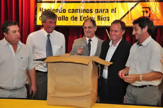 Propuestas para pavimentar la ruta de Federal a La Paz