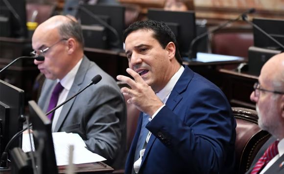 Abad apoyó la Ley de Lavado de Activos y se refirió al Pacto de Mayo