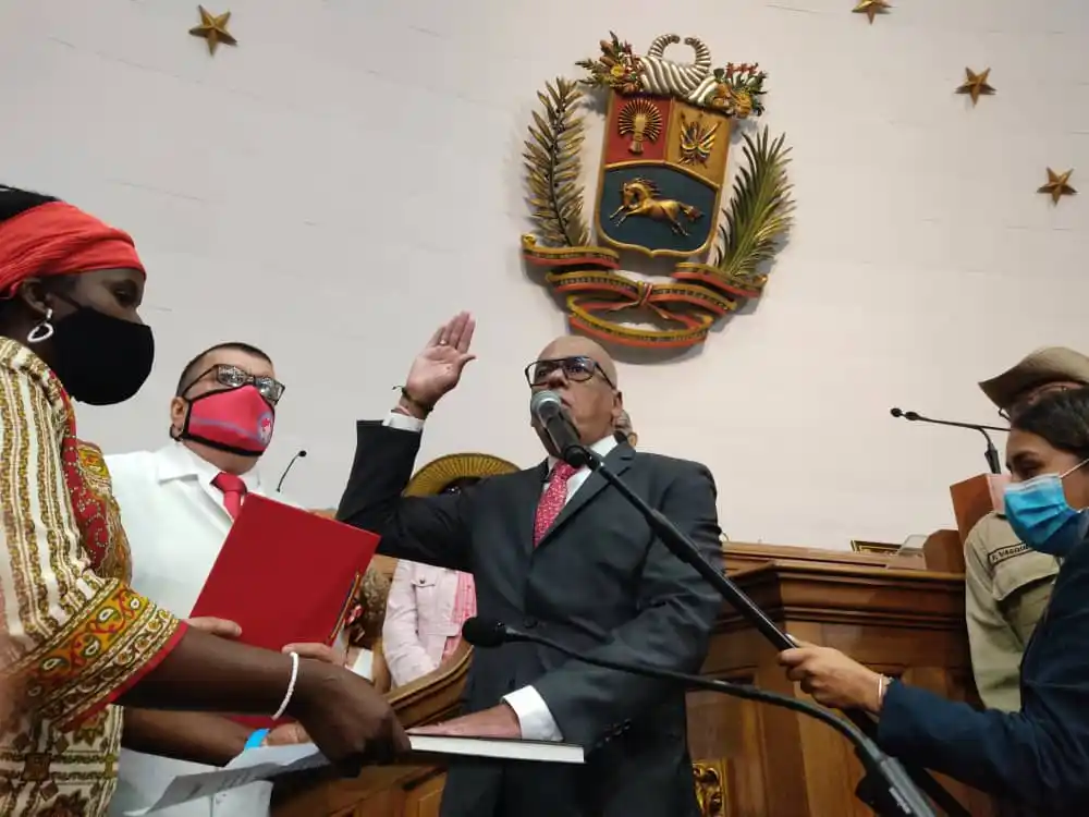 Jorge Rodríguez: «Voy por ti Escotet, sé lo que estás haciendo con los jueces venezolanos»