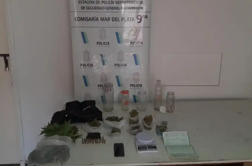 Esclarecen entradera en los Troncos: detienen a dos personas con un chaleco de policía