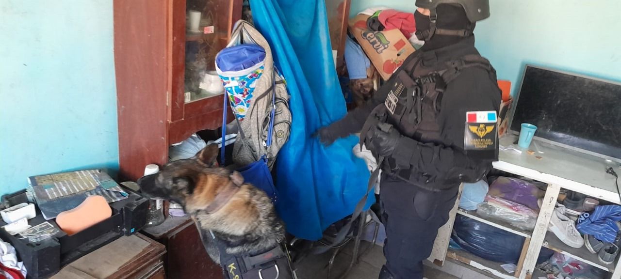 Detuvieron en Laspiur a madre e hija por venta de cocaína y marihuana: tenían antecedentes