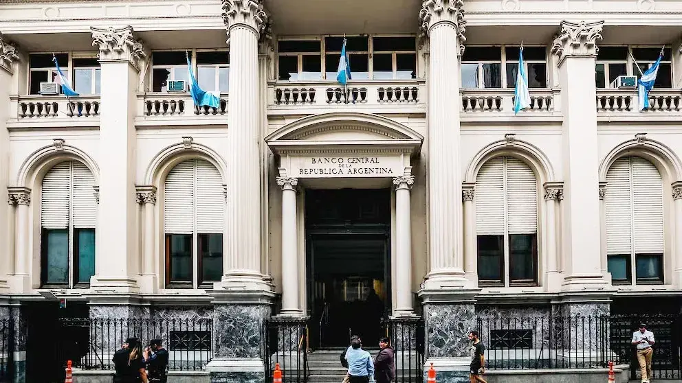 Las reservas internacionales perforaron los USD 47.000 millones