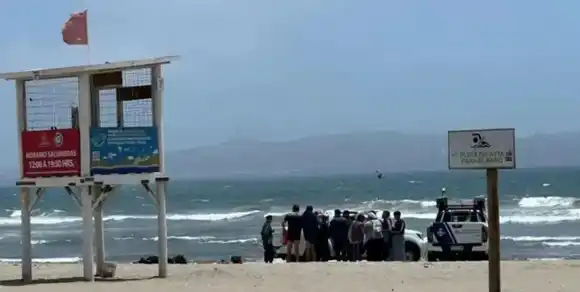 Intensa búsqueda de un adolescente argentino arrastrado por el mar en Chile