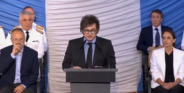 Milei se aferra a los vetos: el Gobierno analiza llevar el conflicto a la Corte Suprema