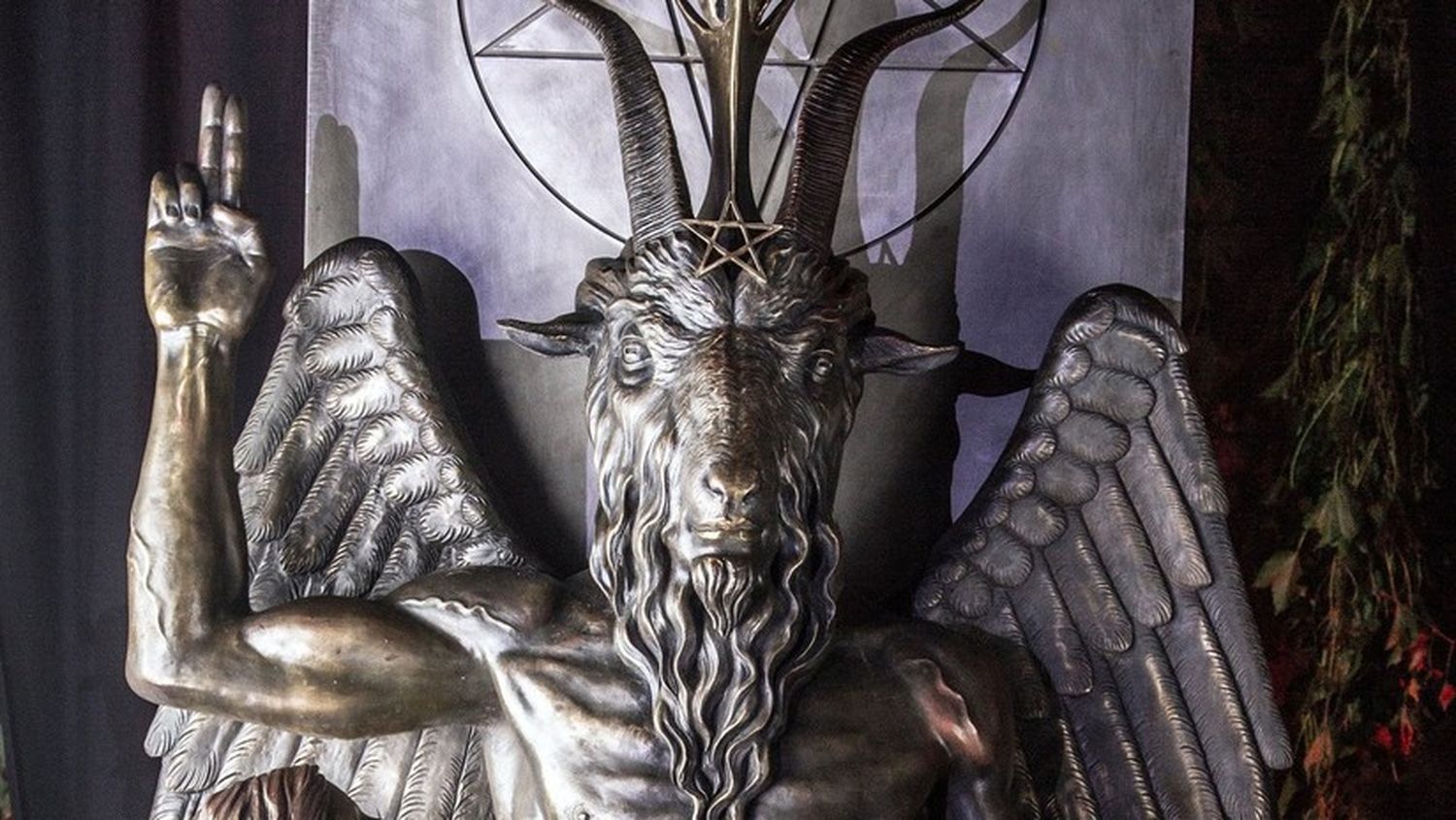 Aunque usted no lo crea, Netflix debió firmar un pacto con el Diablo