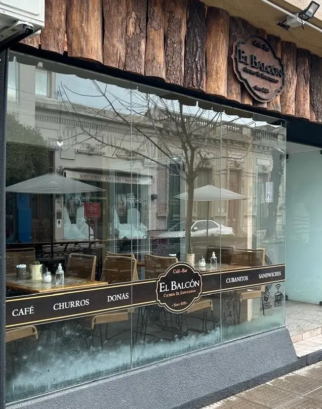 El Balcón Café Bar llegó a su cuarto aniversario