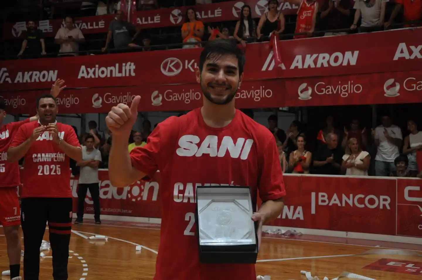 El base "santo" Nahuel Buchaillot, MVP del cuadrangular final.
