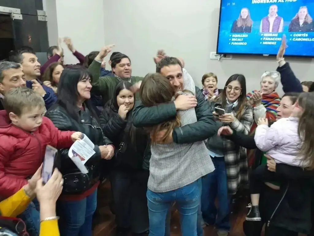 Egüen, el intendente de 25 de Mayo que se fue de Juntos, pasó a LLA, pegó el portazo por el armado de listas y les ganó