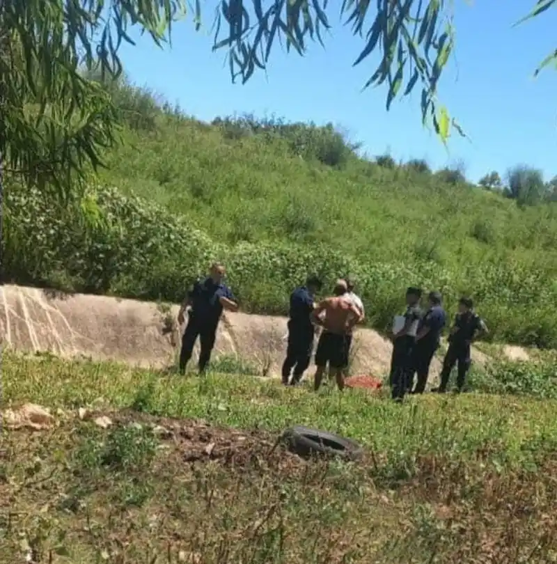 Una persona fue hallada sin vida en el zanjón de la Defensa Sur