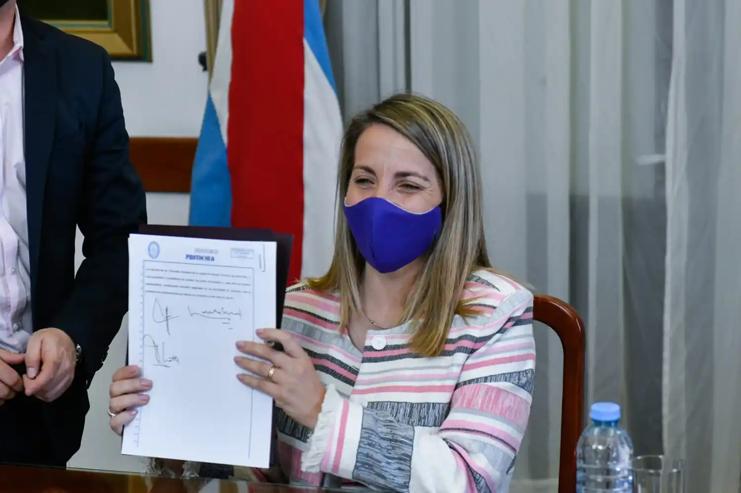 Stratta firmó contratos para obras en Victoria y Gualeguay