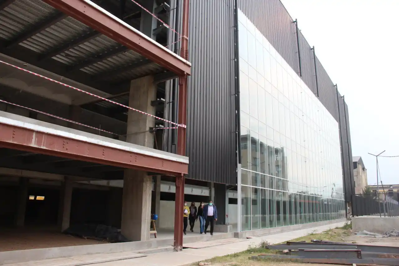 Zárate: Futuro polideportivo que está en construcción se llamará Diego Armando Maradona 