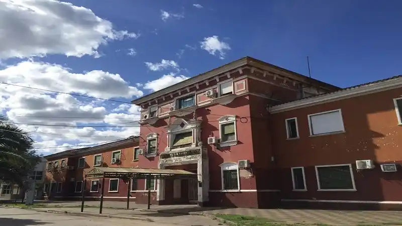 Hospitales bonaerenses en la mira: Niño de La Plata fue diagnosticado con gastroenteritis pero terminó muerto