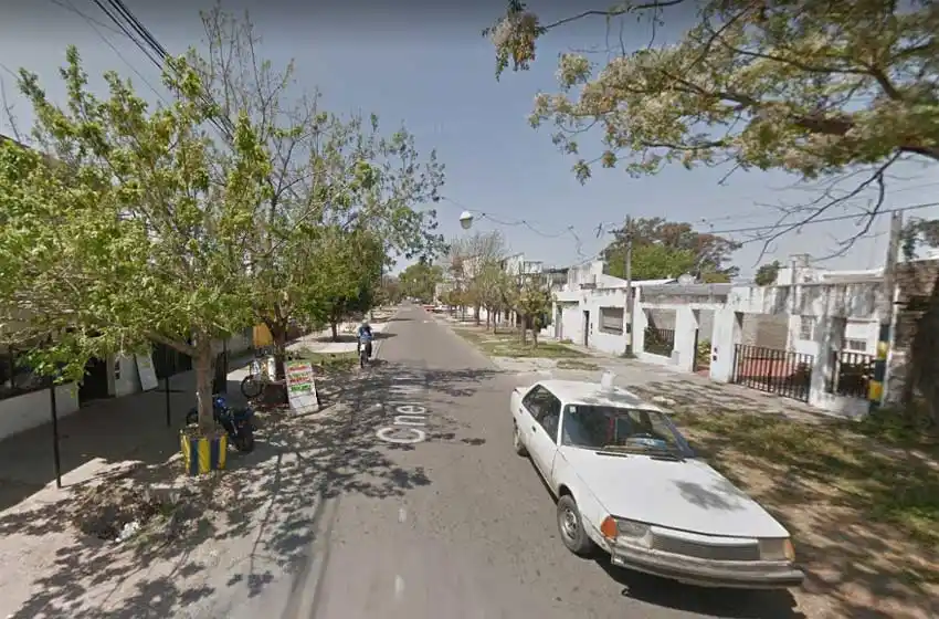 Violenta venganza en La Tablada: discutió con un vecino y le baleó el auto