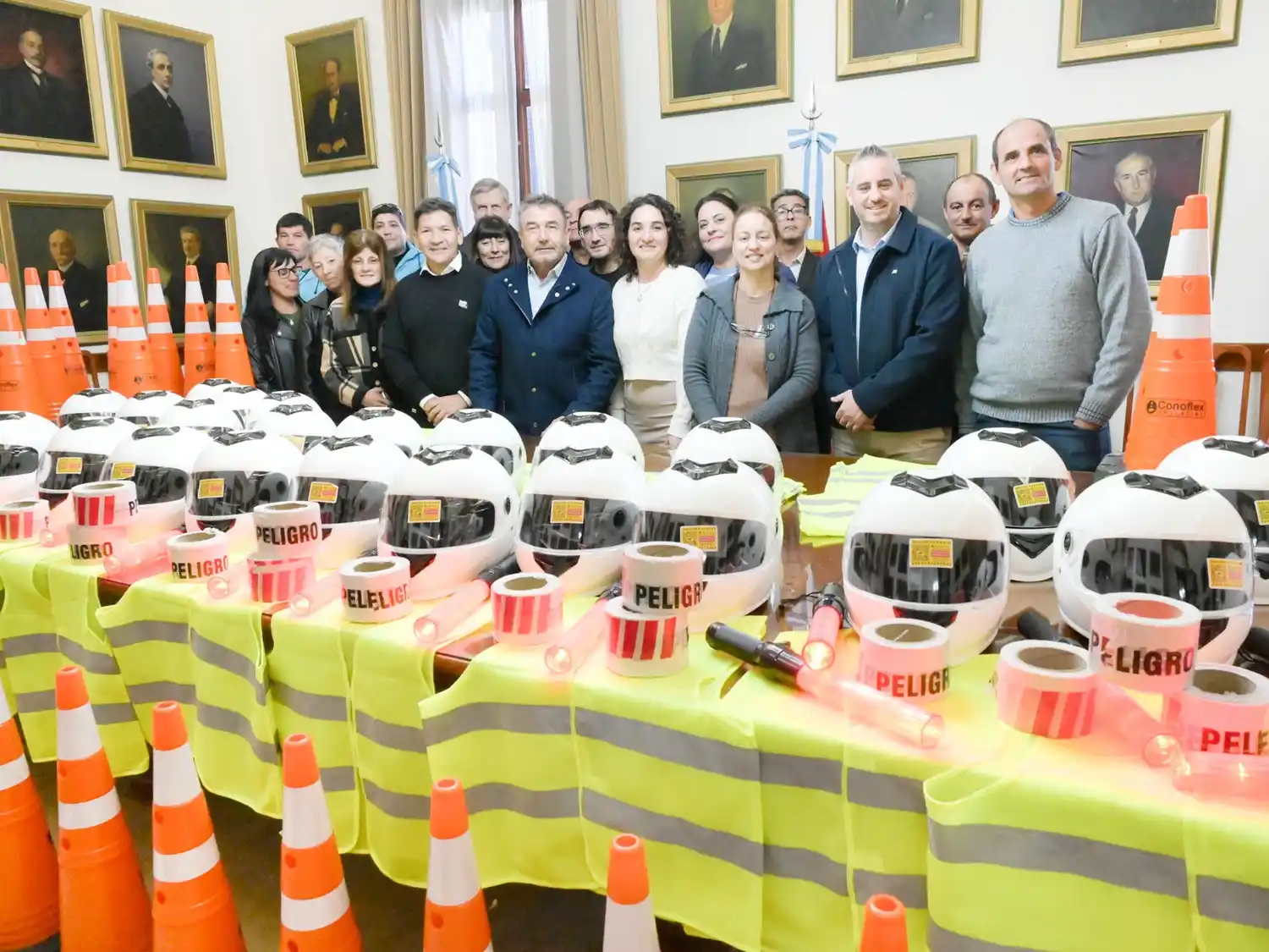 Entregaron herramientas de seguridad vial a 14 localidades entrerrianas