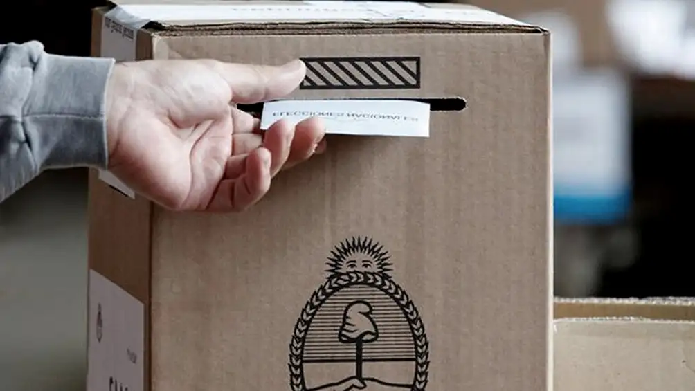 Elecciones en Corriente: eligen gobernador, intendentes y legisladores