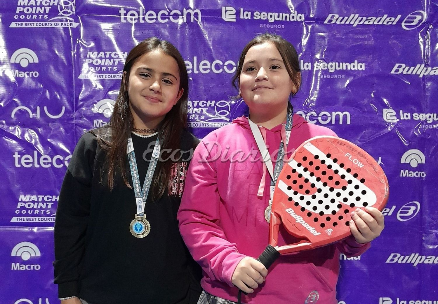 Isabella Gavilán, junto a su compañera Rhaiza Hamue