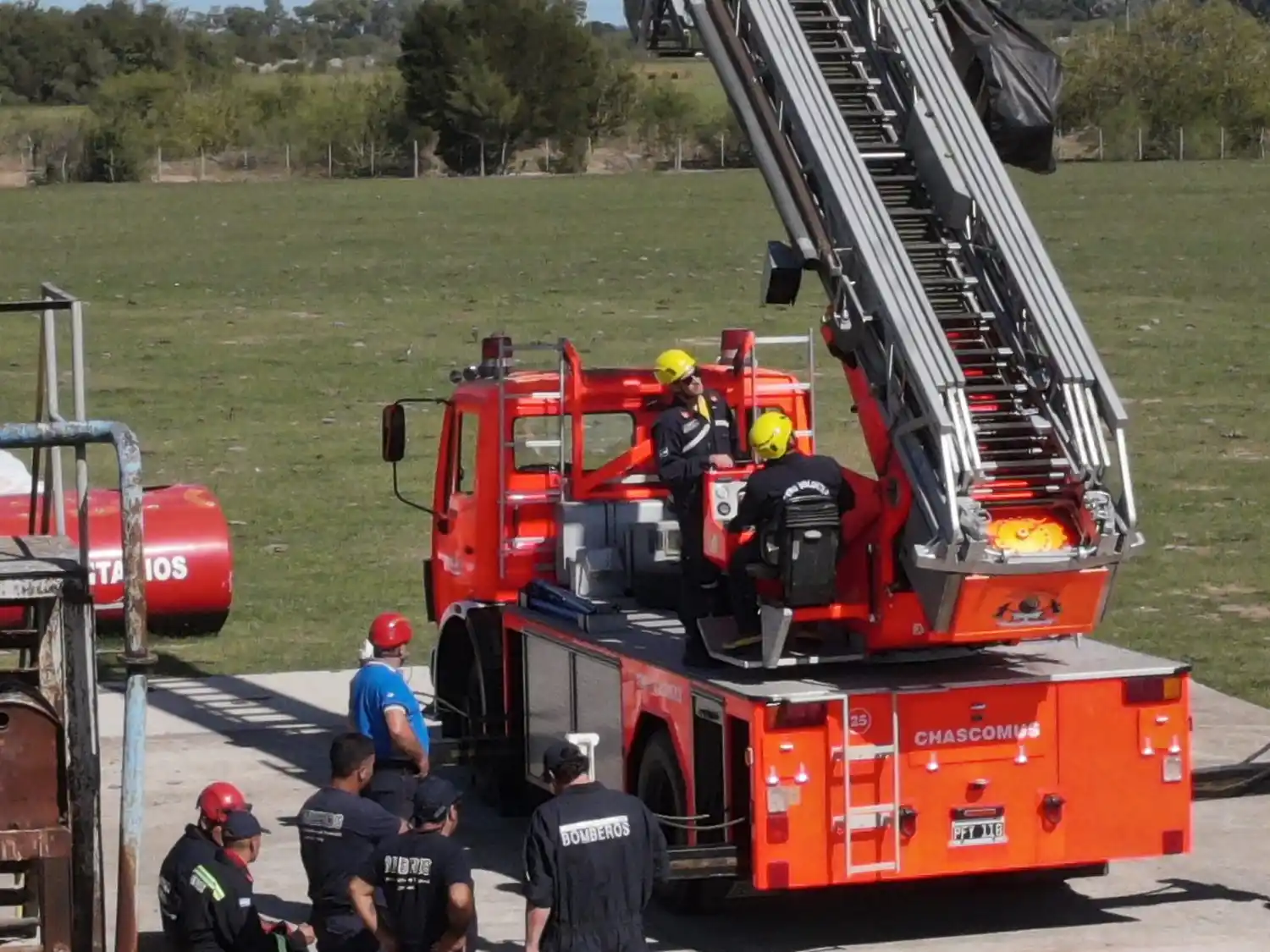 Los bomberos voluntarios realizarán este sábado un simulacro de incendio y rescate en altura en edificio de calle Chacabuco
