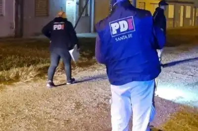 Presunto homicidio en Santa Fe: salió porque escuchó ruidos en el techo y apareció muerto