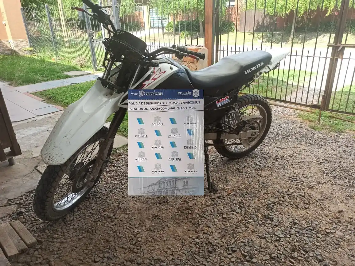 Se recuperó moto Honda XR que había sido robada en Chascomús