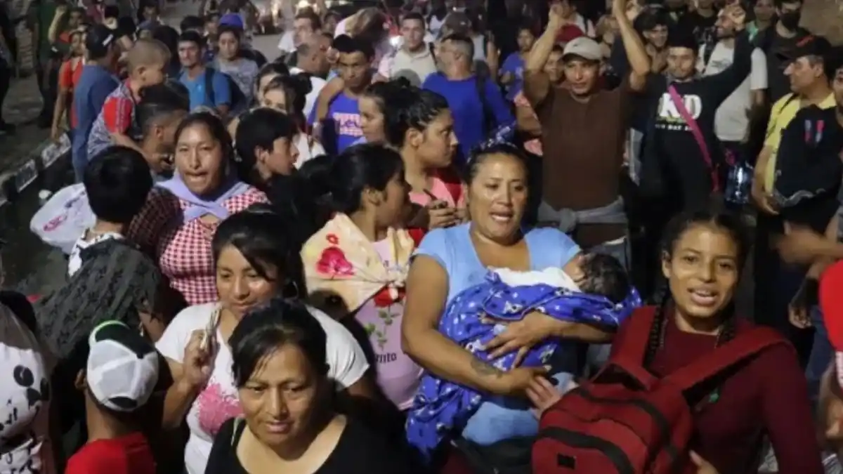 ¡NO MEJORA NADA EL ENFERMO! Cifra de migrantes venezolanos asciende a 7,5 millones, según Observatorio de la Diáspora