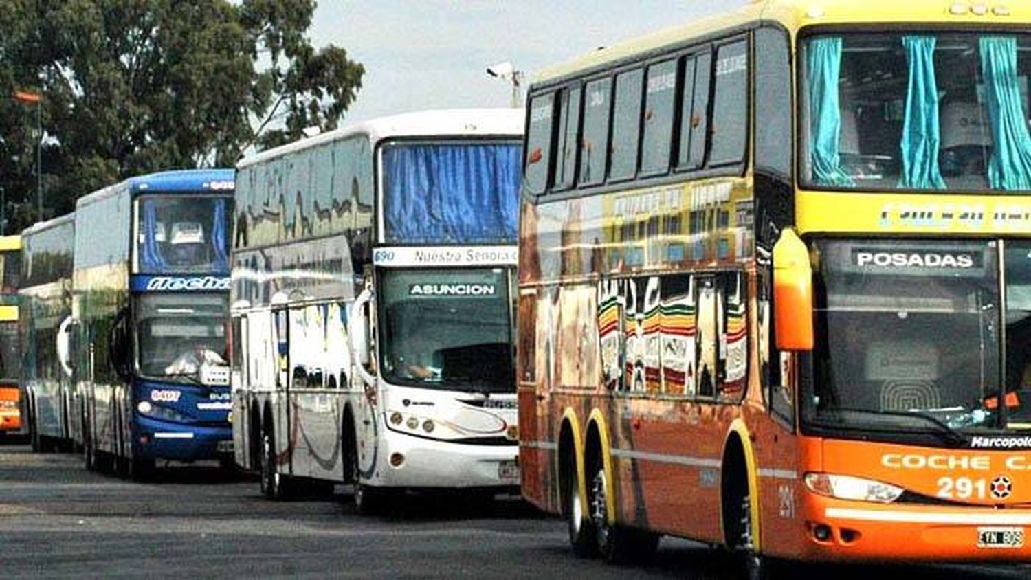 Se aumentó la cantidad de  personas que pueden viajar en transporte de larga distancia