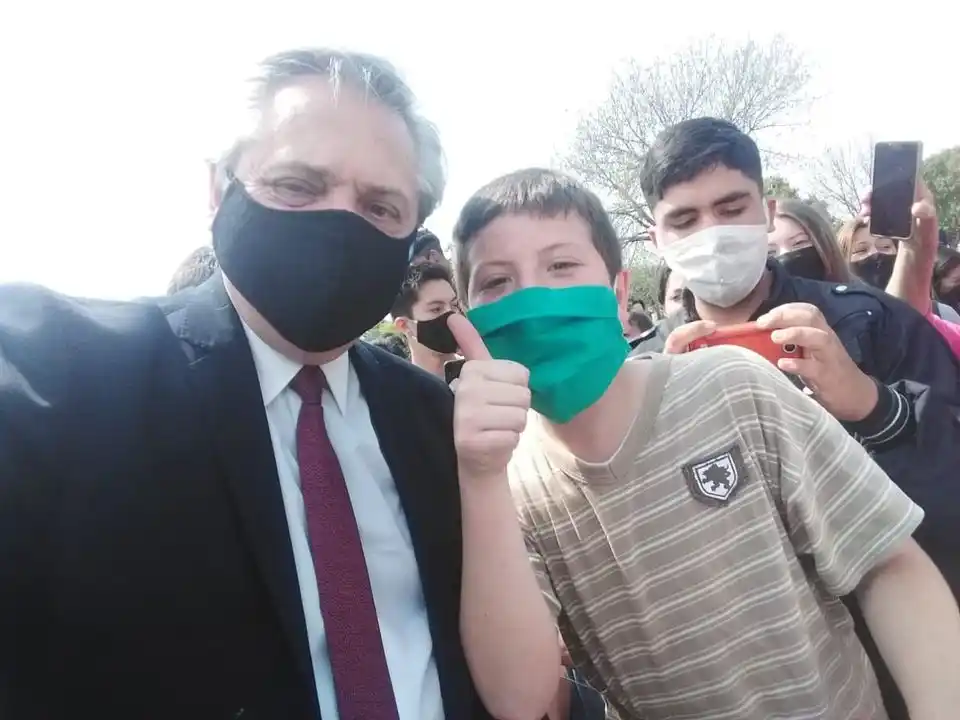 La dedicatoria de Alberto Fernández para Mateo