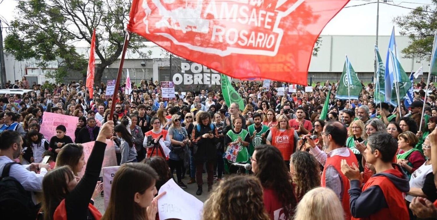 Docentes rosarinos reclamaron seguridad: fuerte apoyo en General López 