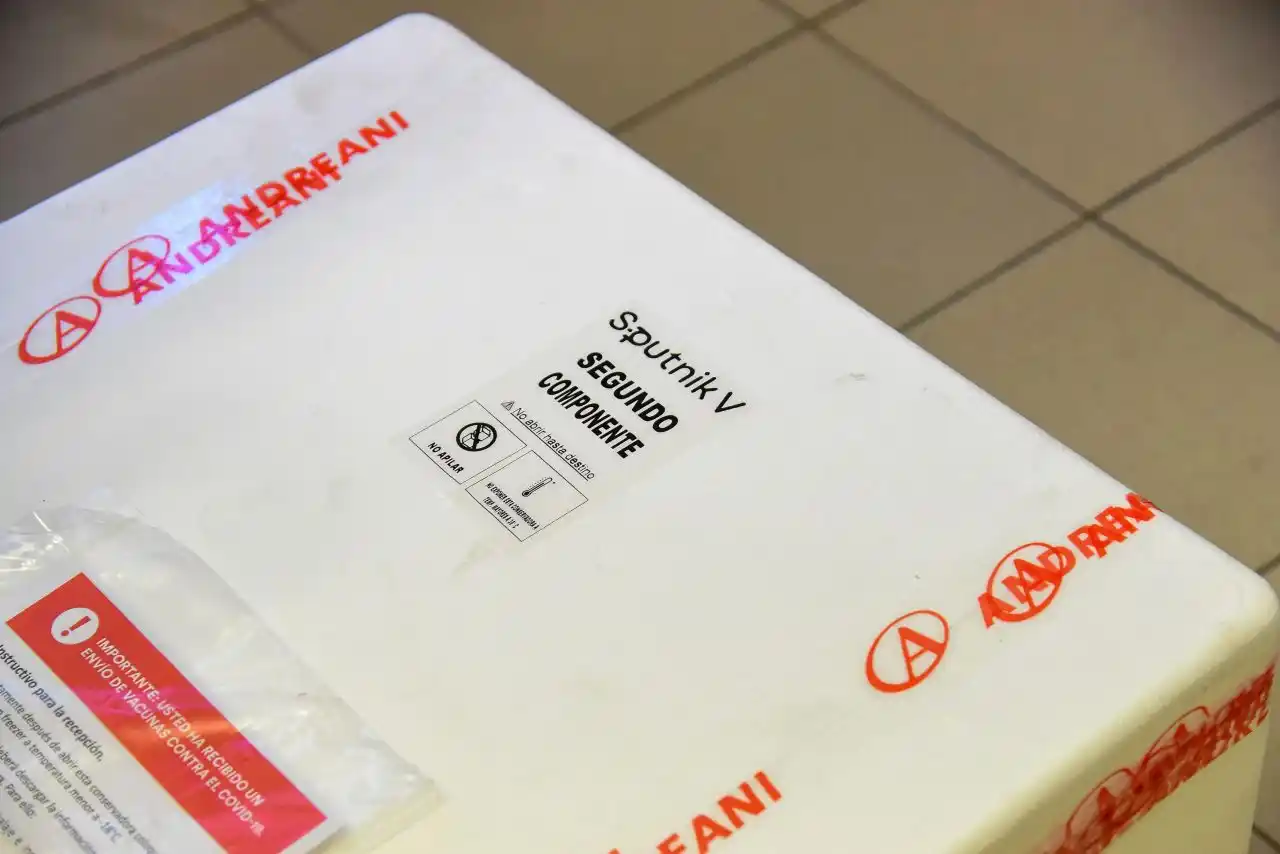 Este lunes llegan 2 mil dosis del segundo componente de Sputnik V para la región