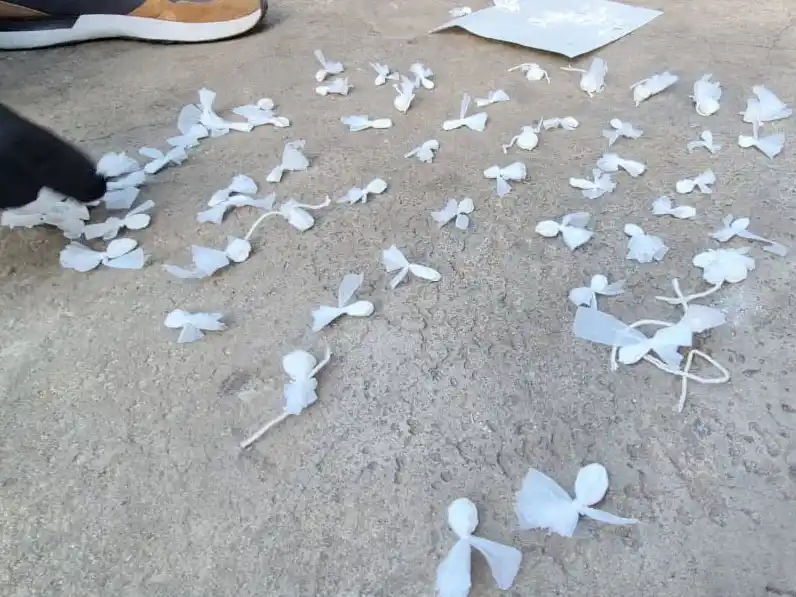 Secuestran cocaína, dinero, un arma de fuego y apresan a tres personas