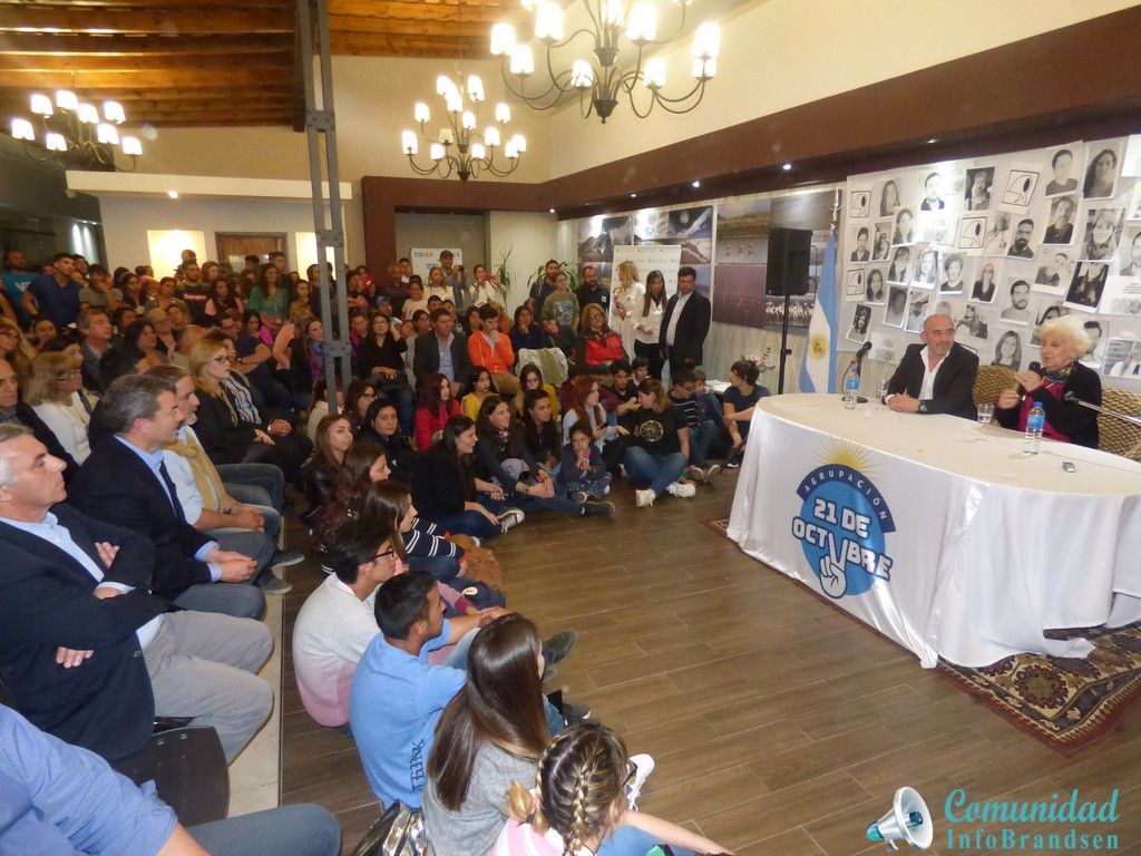Estela de Carlotto en Brandsen: "La fórmula Fernández va a cumplir las promesas"