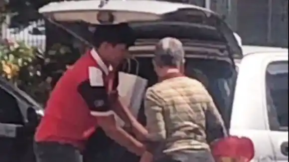 ¡EXTRAÑA SITUACIÓN! Extraen documentos de Alcaldía de El Tigre tras la detención de Paraqueima (VIDEO)