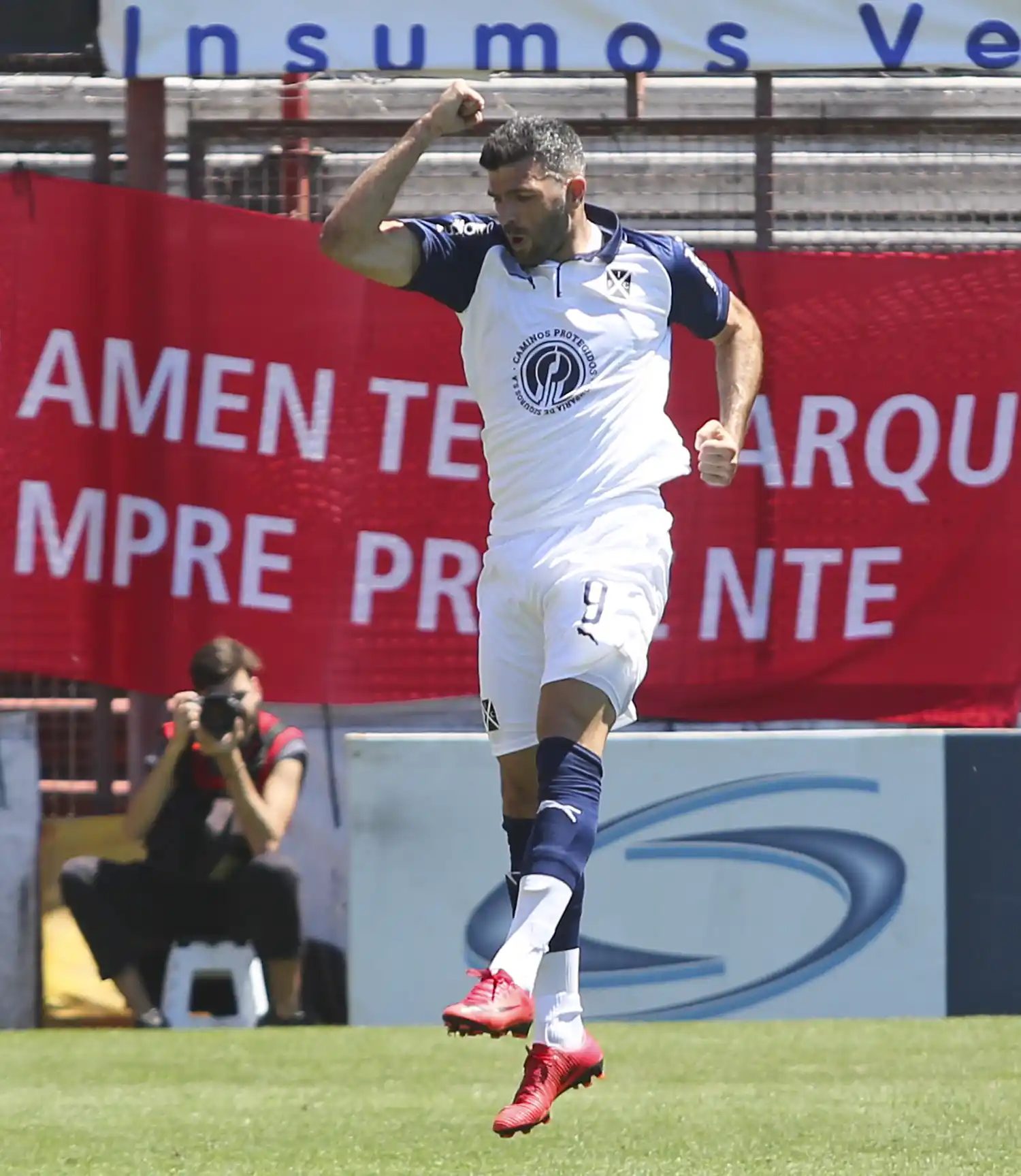 Independiente se entona con los goles de Gigliotti