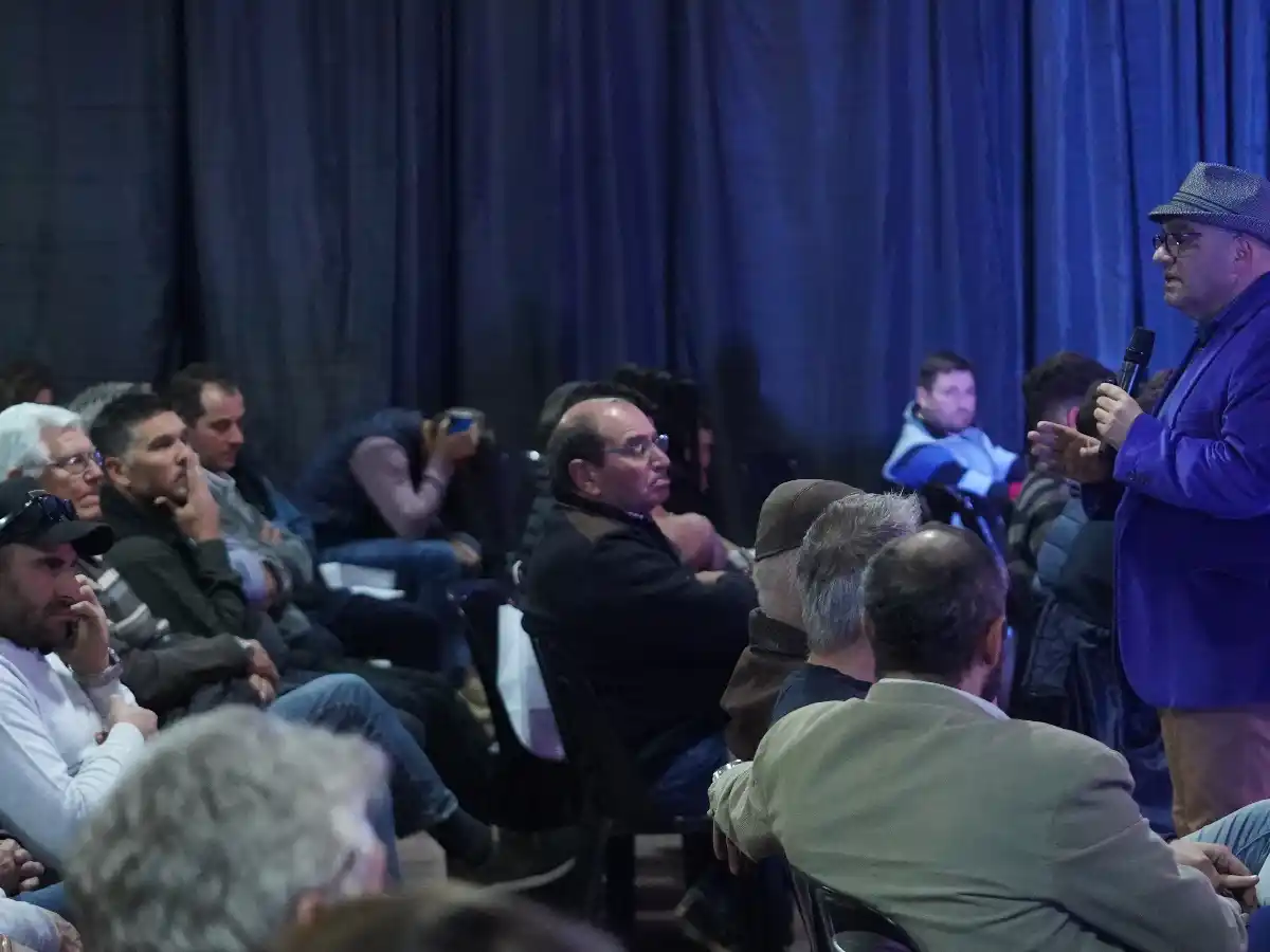 Di Stéfano: “Al próximo presidente lo  decidirán los centennials y millennials” 