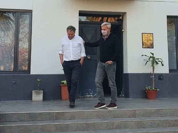 Frigerio suma intendentes radicales a su bloque