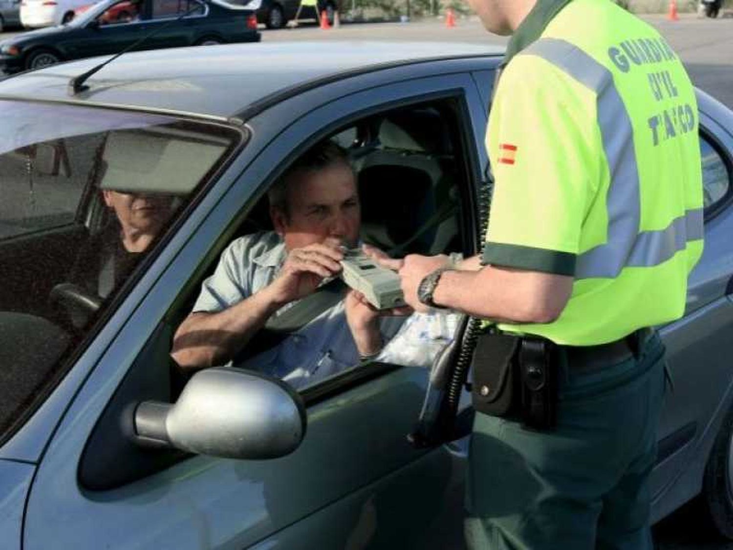 Organizaciones piden por el "inmediato debate" de la Ley de Alcohol Cero al volante