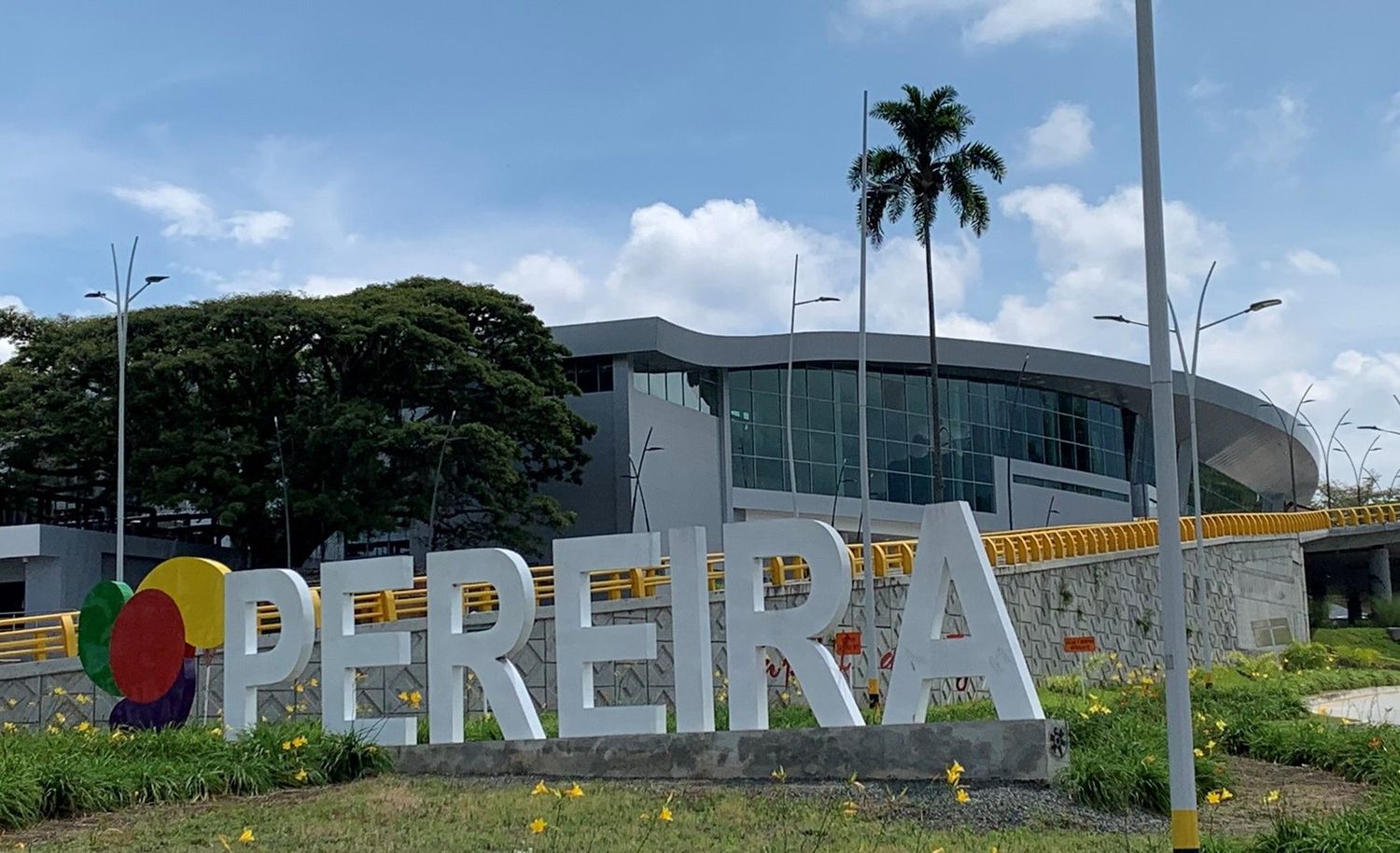 Pereira: American Airlines deja de volar y Copa Airlines aumenta sus vuelos al Eje Cafetero