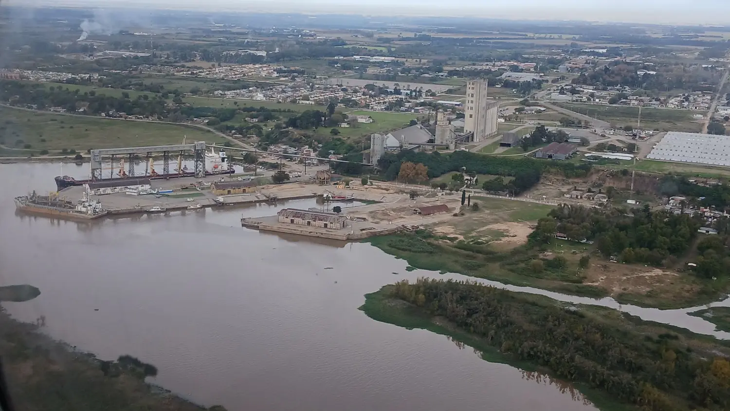 El Consorcio del Puerto pone a disposición los predios que le pertenecen para ser ocupados por empresas.