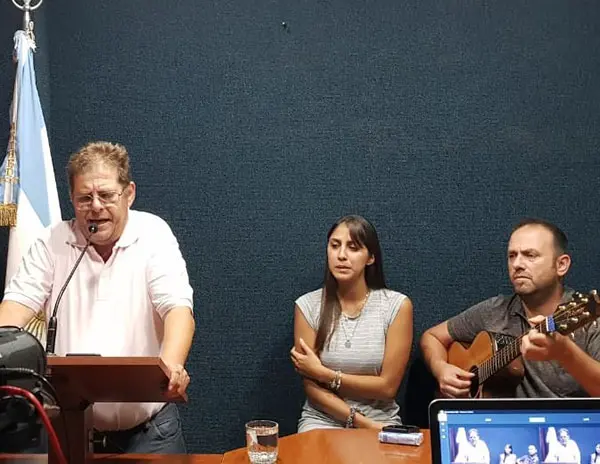 Entrega de alimentos y contención espiritual