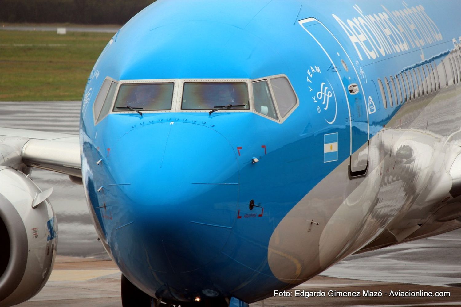 Aerolíneas Argentinas suspende vuelos a Caracas