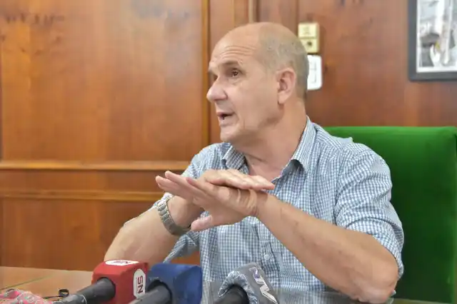 Zurro lanzó munición gruesa contra Espert.