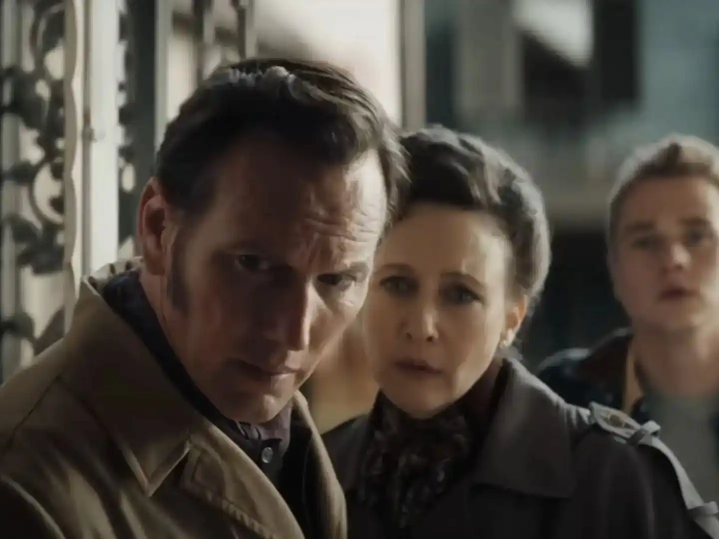 Vera Farmiga y Patrick Wilson se reúnen para un último caso como los célebres investigadores paranormales de la vida real, Ed y Lorraine Warren.