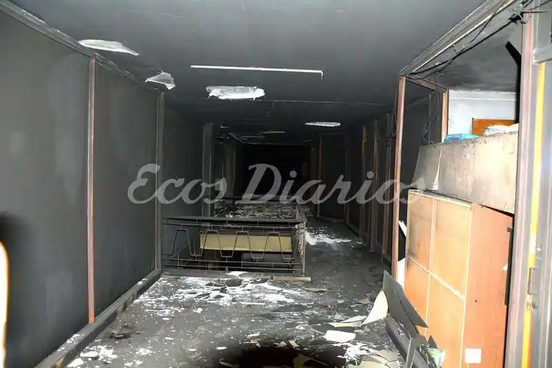 INCENDIO EN GALERIA CENTRAL - 19